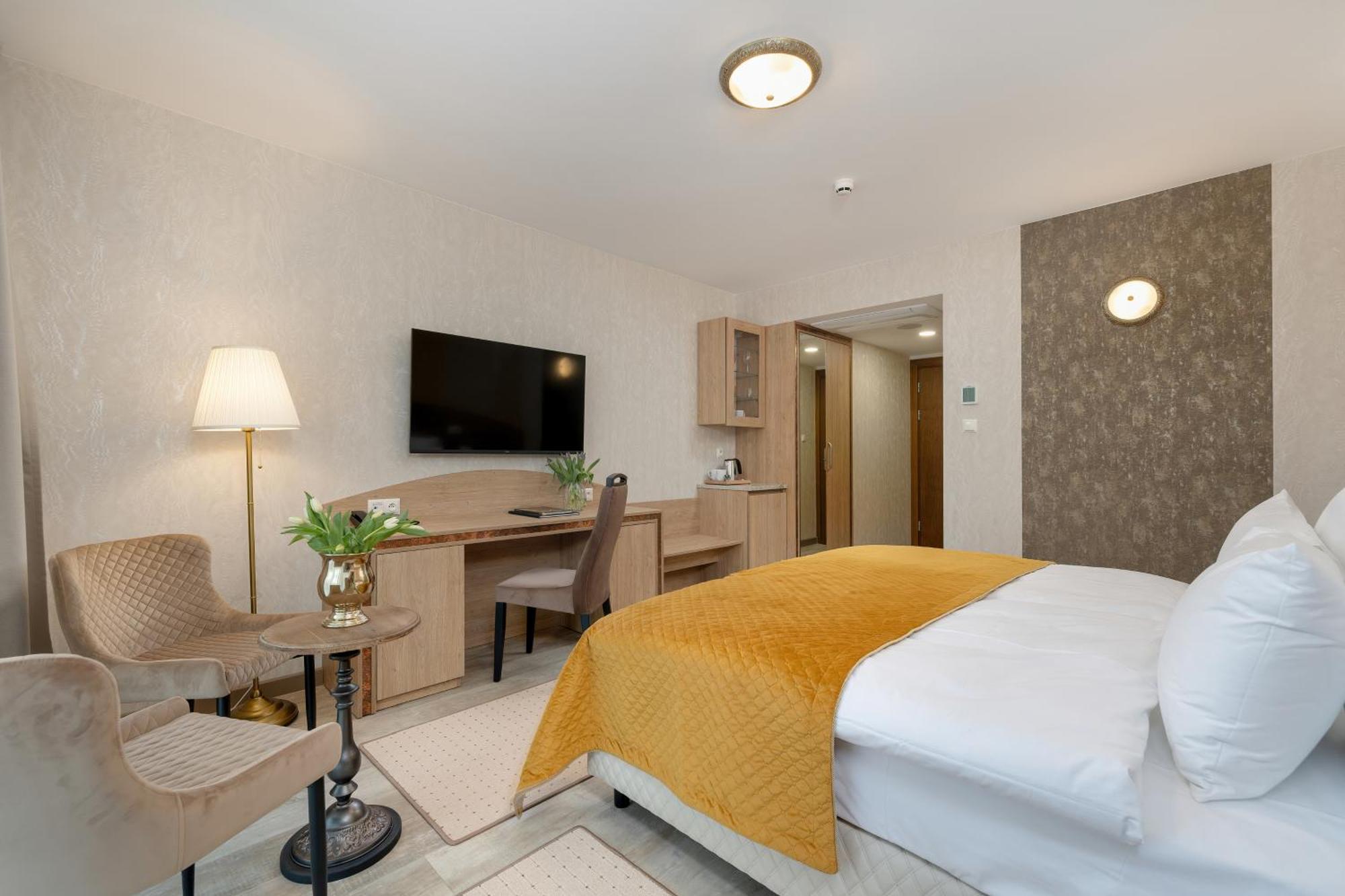 Juvena Hotel Wellness & Spa Adults Only เมียนซีวอเจีย ภายนอก รูปภาพ