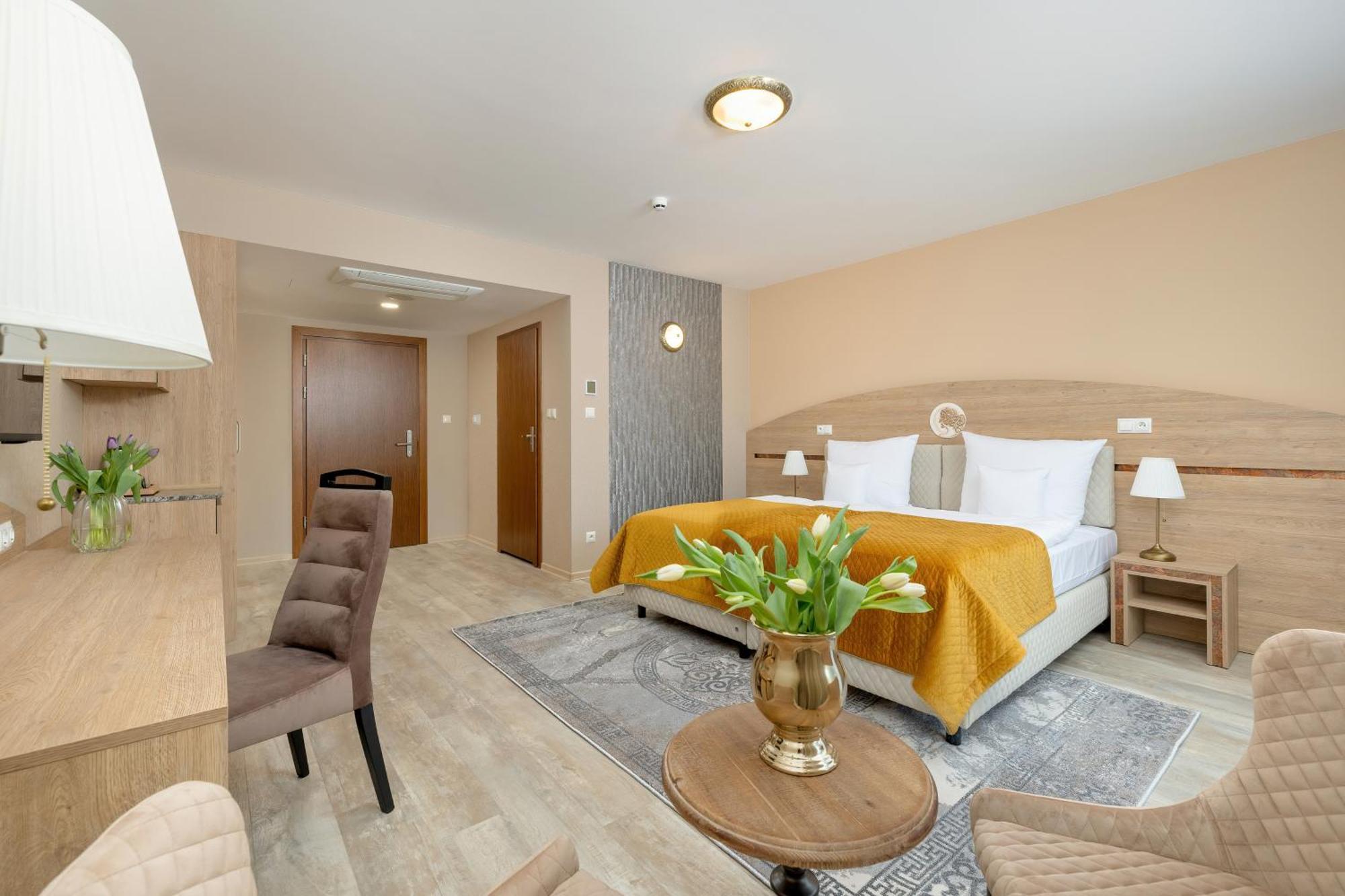 Juvena Hotel Wellness & Spa Adults Only เมียนซีวอเจีย ภายนอก รูปภาพ