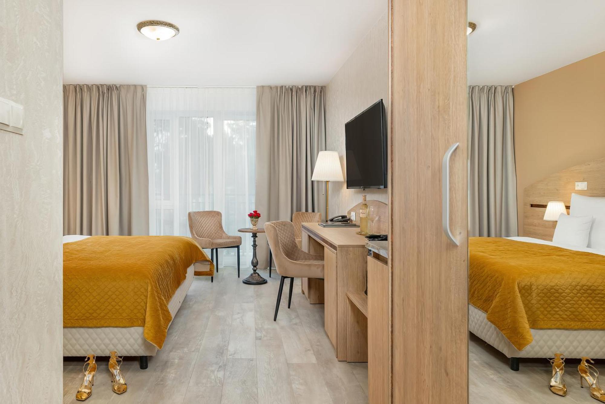 Juvena Hotel Wellness & Spa Adults Only เมียนซีวอเจีย ภายนอก รูปภาพ