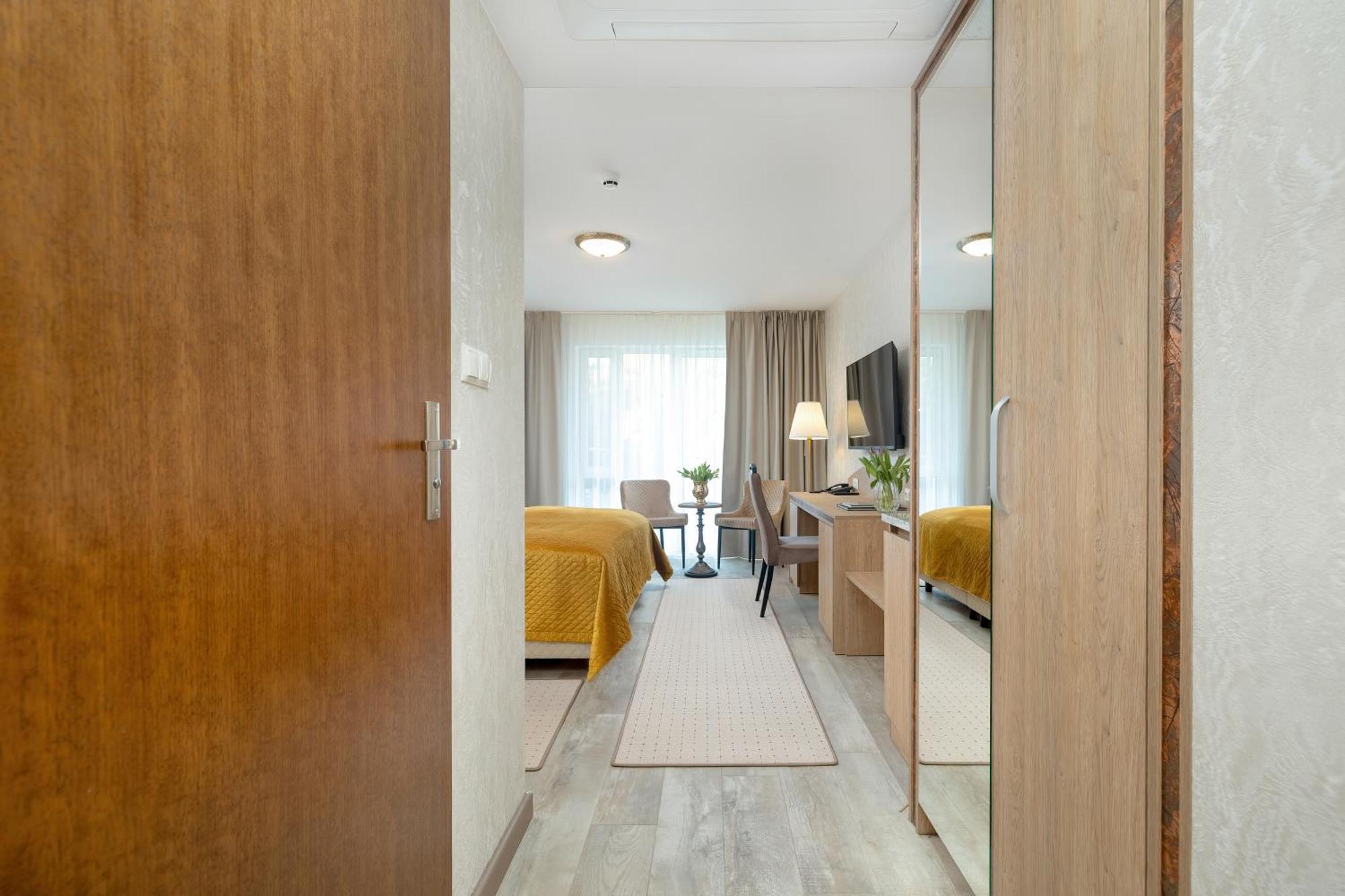 Juvena Hotel Wellness & Spa Adults Only 12 Plus เมียนซีวอเจีย ภายนอก รูปภาพ